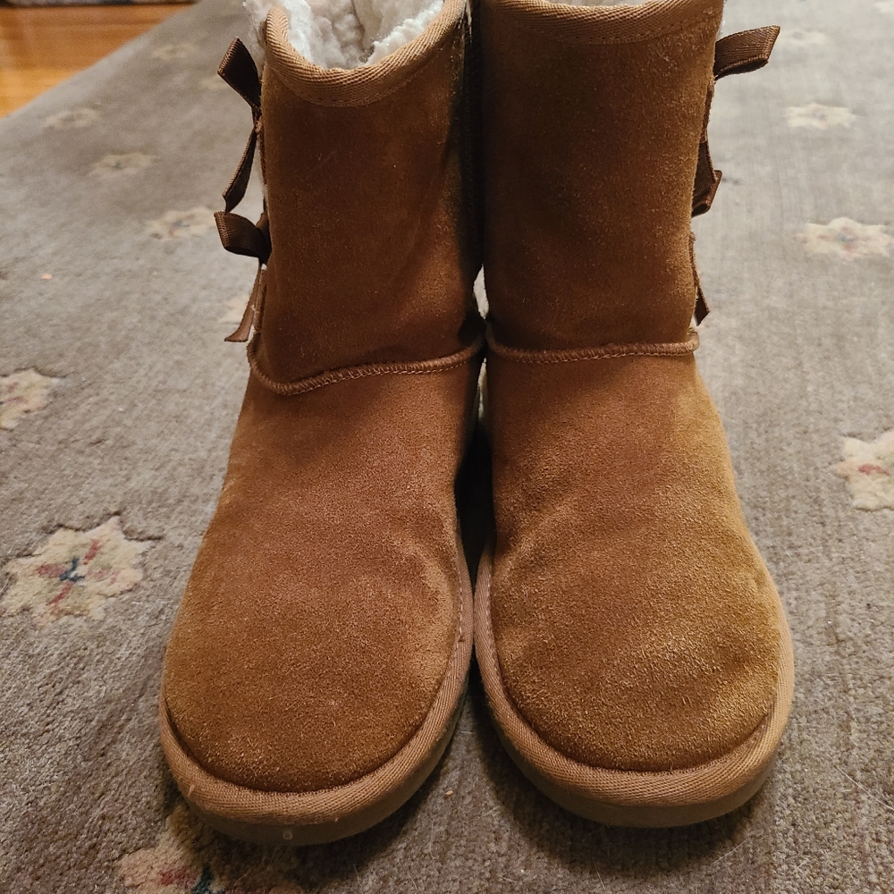 Koolaburra by UGGwinter boots youth girls size 4 women 5.5 suede boots camel tan
